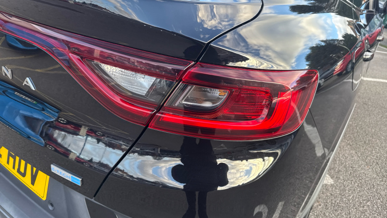 Renault Arkana 1.6 E-TECH Hybrid 145 R.S. Line 5dr Auto Hybrid Estate